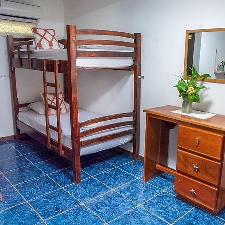 La Posada - Hostel Playa Santa Teresa  ภายนอก รูปภาพ